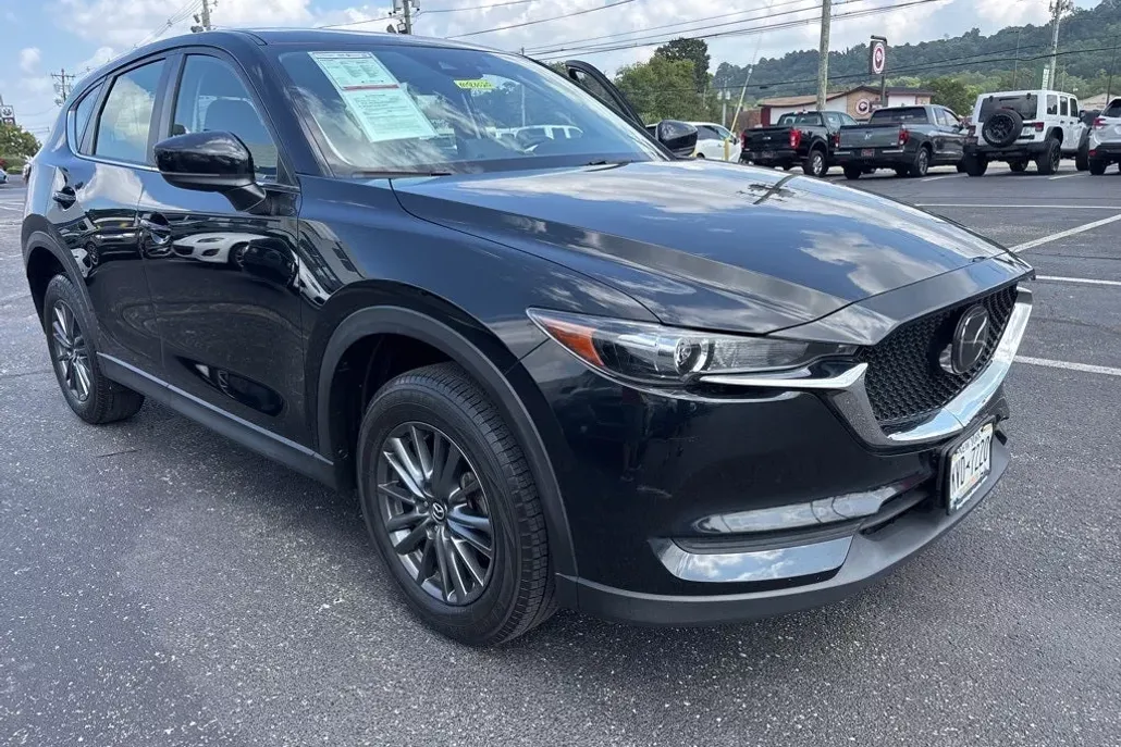 2021 Mazda CX-5 Sport photo 1