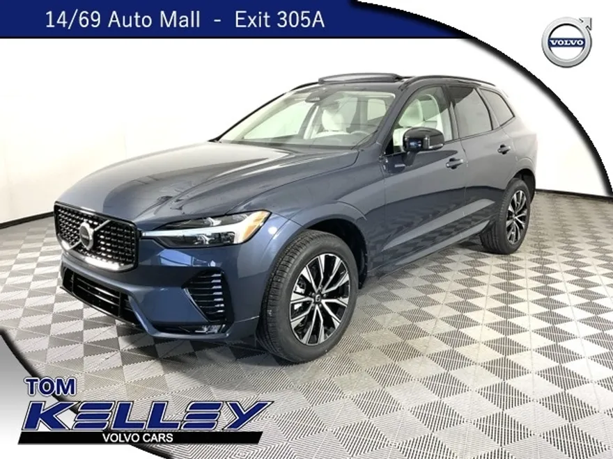 2025 Volvo XC60 B5 Core photo 1