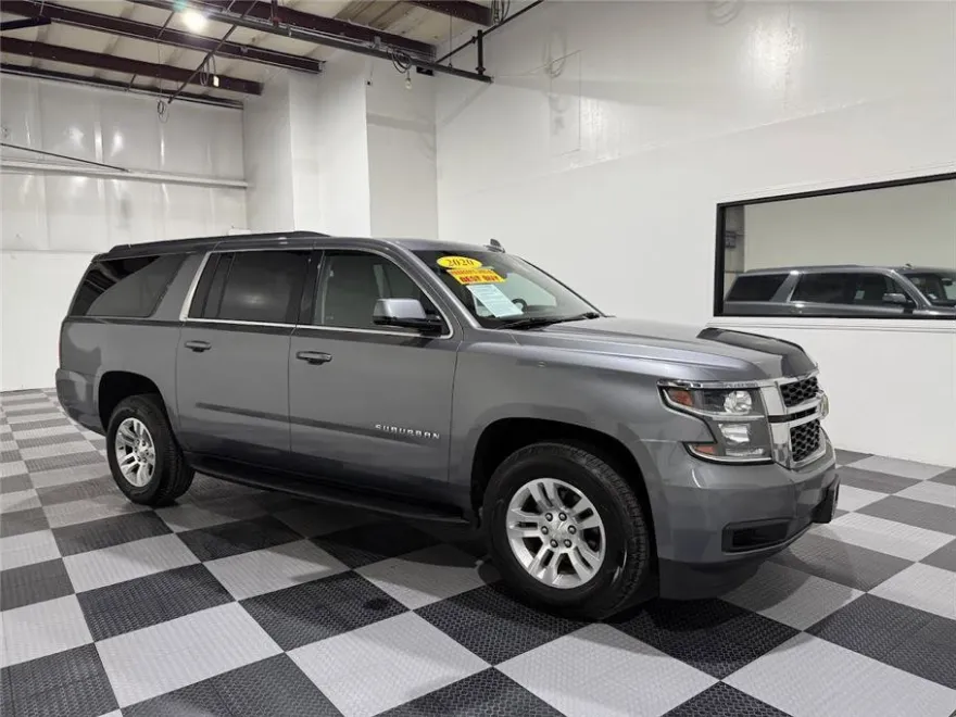 2020 Chevrolet Suburban LS photo 1