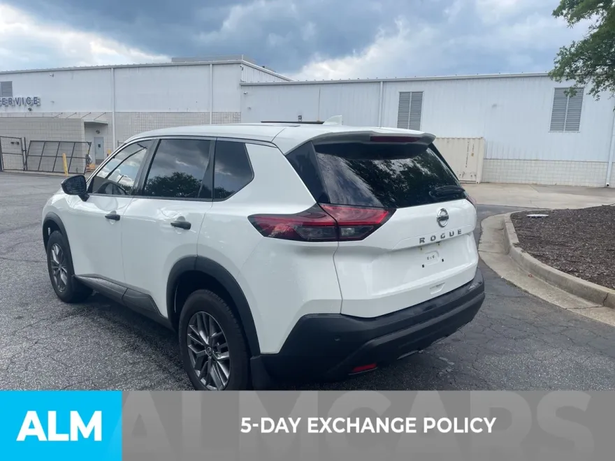 2021 Nissan Rogue S photo 1