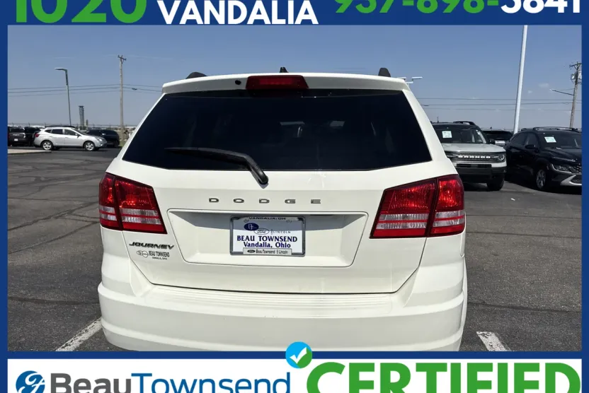 2017 Dodge Journey SE photo 1