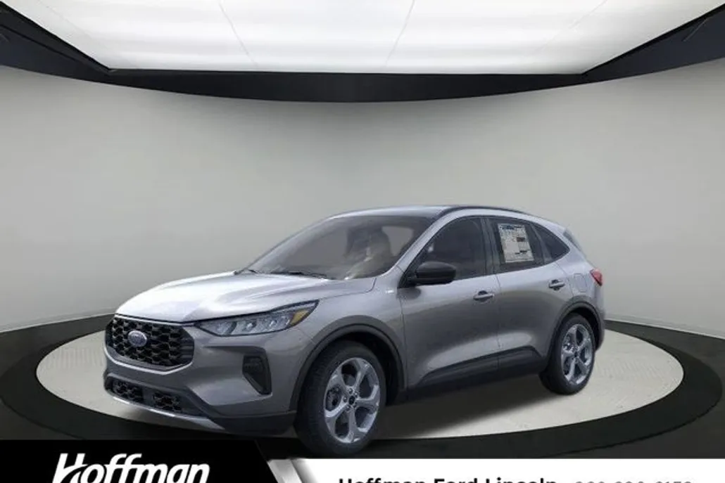 2025 Ford Escape ST-Line photo 1