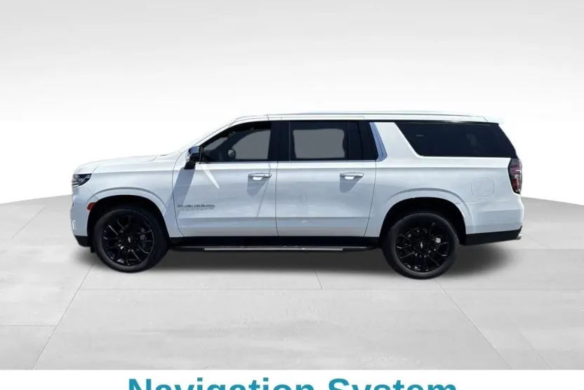2022 Chevrolet Suburban Premier photo 1