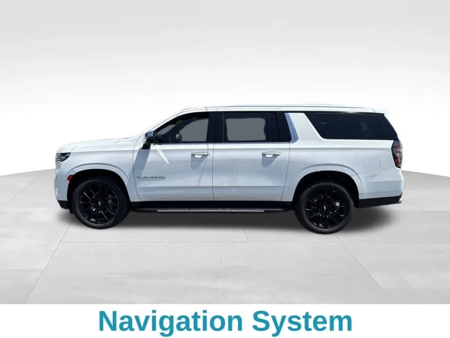 2022 Chevrolet Suburban Premier photo 1