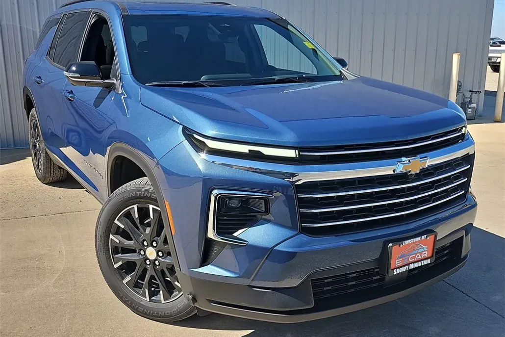 2026 Chevrolet Traverse photo 1