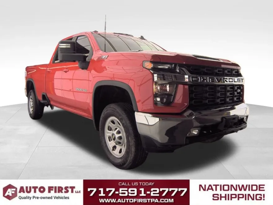 2022 Chevrolet Silverado 3500HD LT photo 1