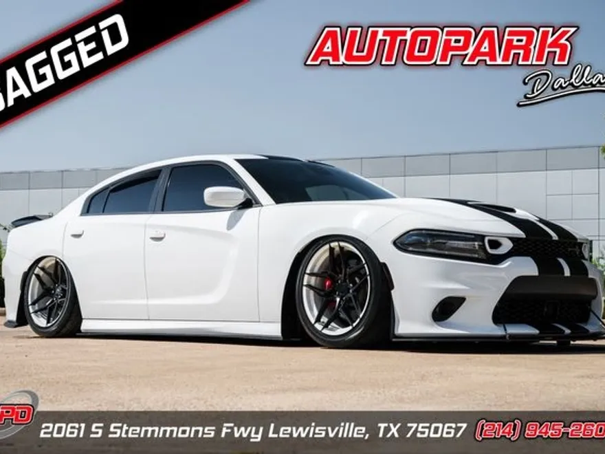2020 Dodge Charger Scat Pack photo 1