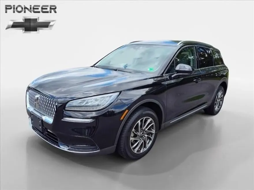 2022 Lincoln Corsair Standard photo 1
