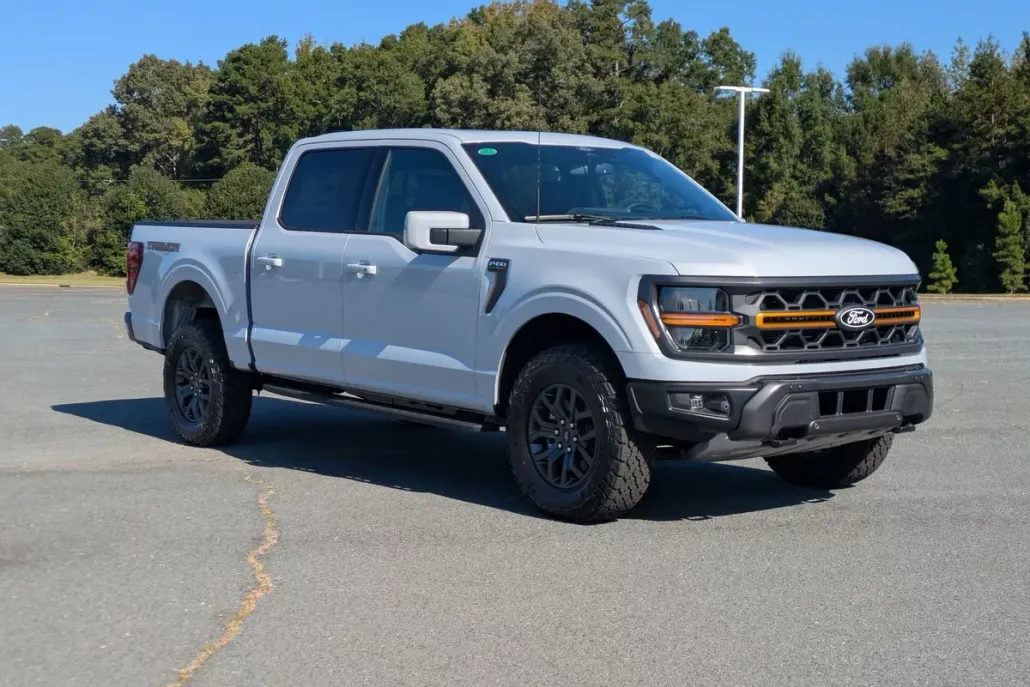 2025 Ford F-150 Tremor photo 1