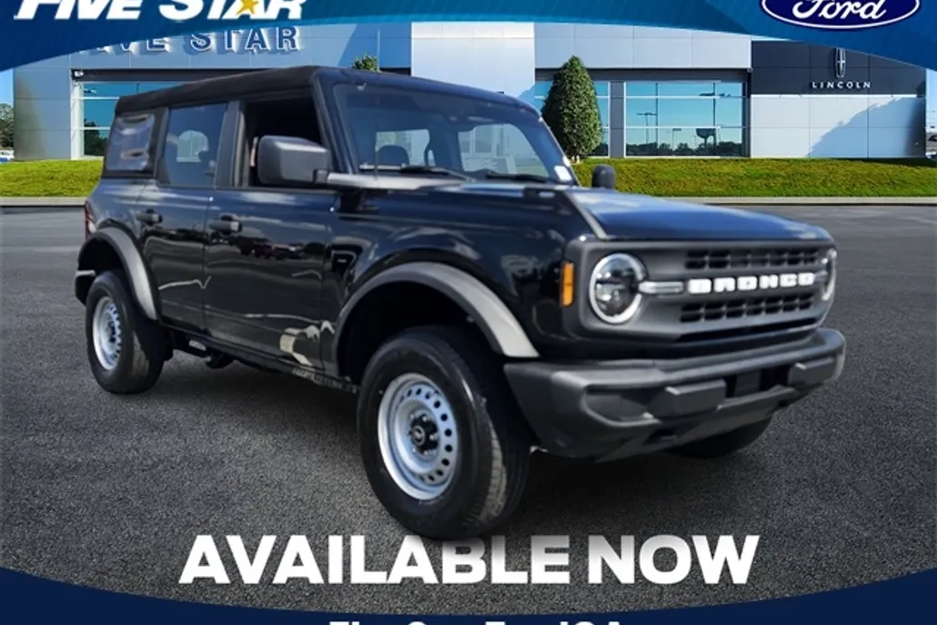 2025 Ford Bronco Base photo 1