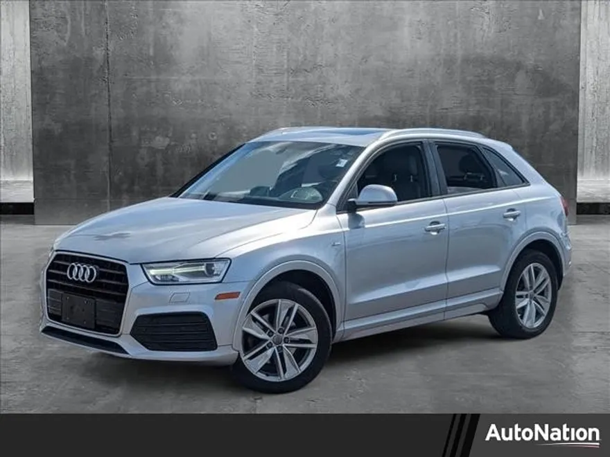 2018 Audi Q3 Premium photo 1