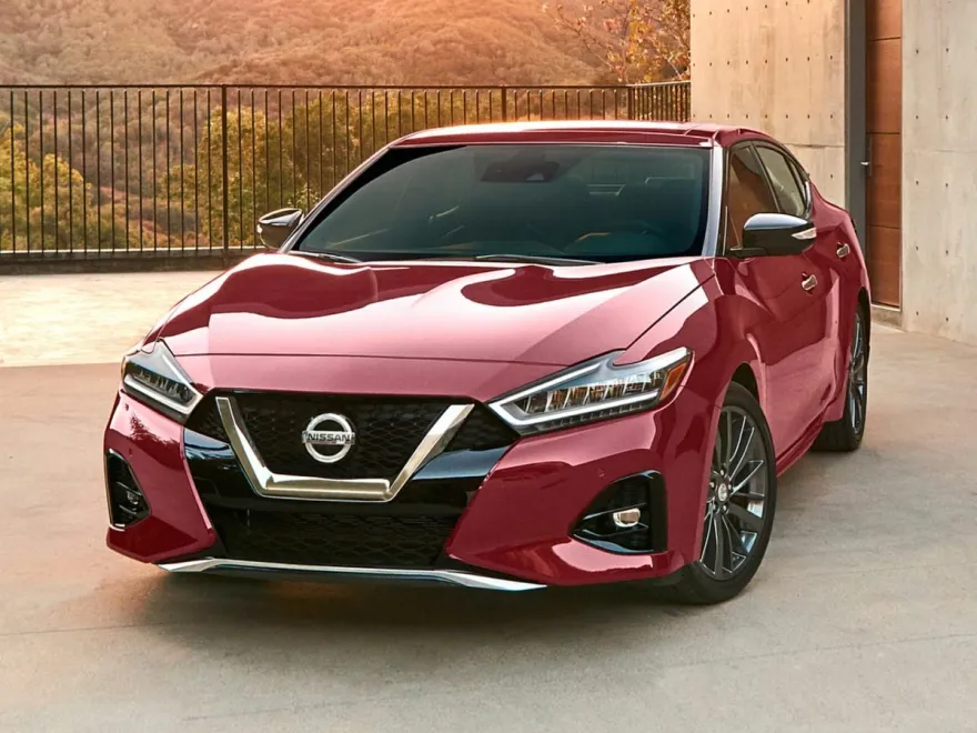 2023 Nissan Maxima SV photo 1