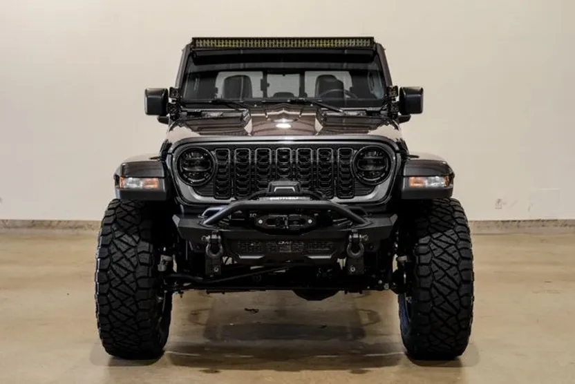 2025 Jeep Gladiator Sport photo 1