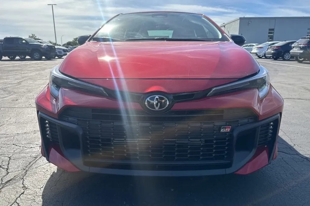 2025 Toyota Corolla GR Premium photo 1