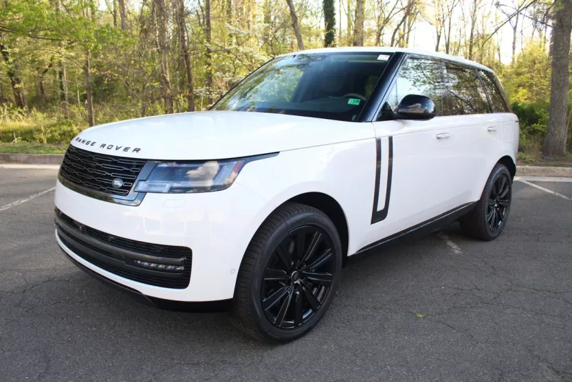 2025 Land Rover Range Rover Autobiography photo 1
