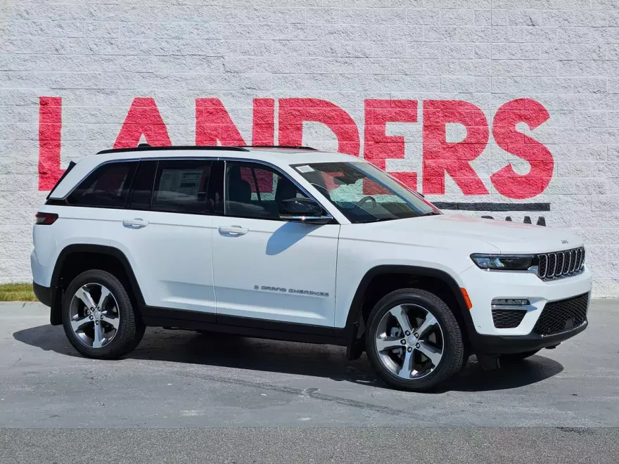 2025 Jeep Grand Cherokee Limited photo 1