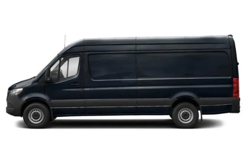 2022 Mercedes Benz Sprinter 2500 High Roof photo 1