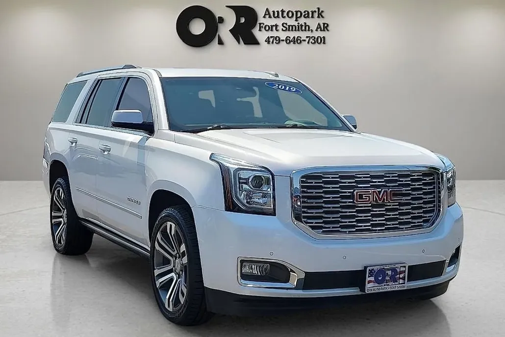 2019 Gmc Yukon Denali photo 1