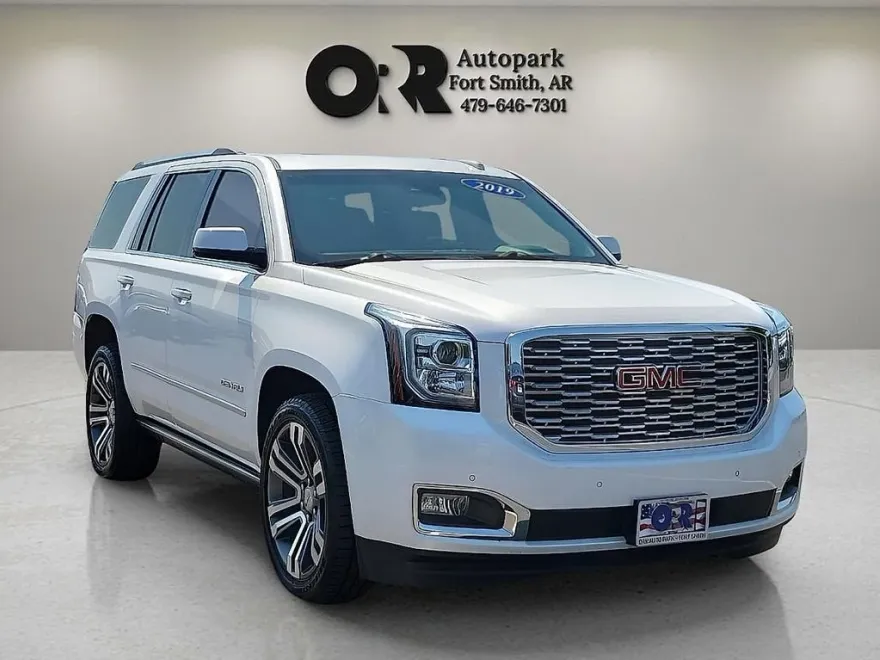 2019 Gmc Yukon Denali photo 1