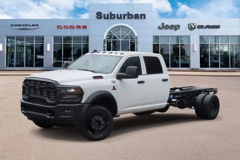 2025 Ram 5500 Tradesman photo 1