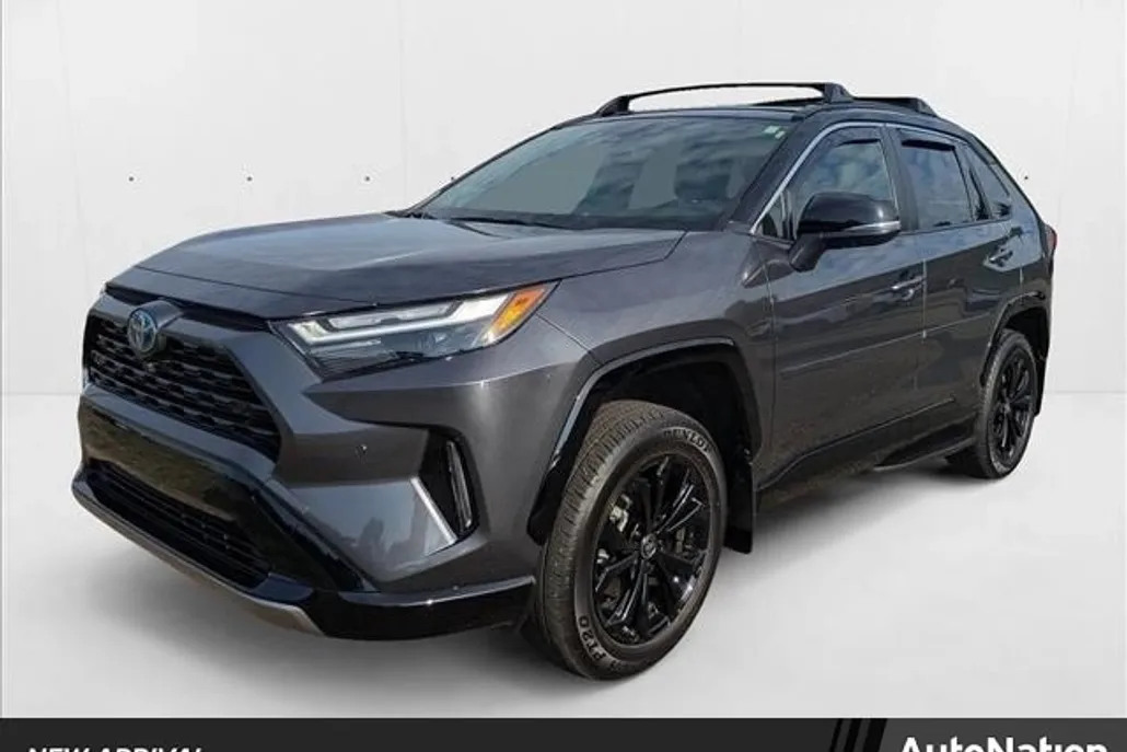 2024 Toyota RAV4 Hybrid XSE photo 1