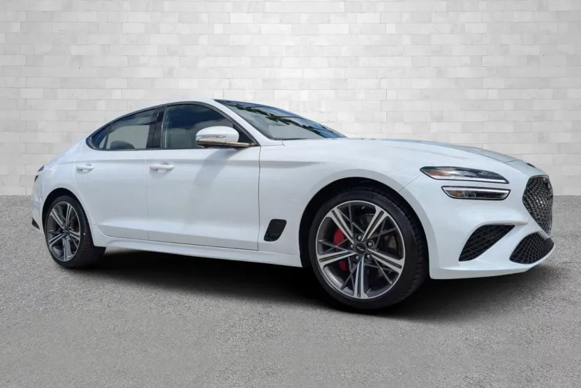 2025 Genesis G70 3.3T Sport Advanced photo 1