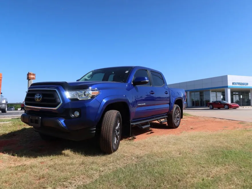 2023 Toyota Tacoma SR photo 1