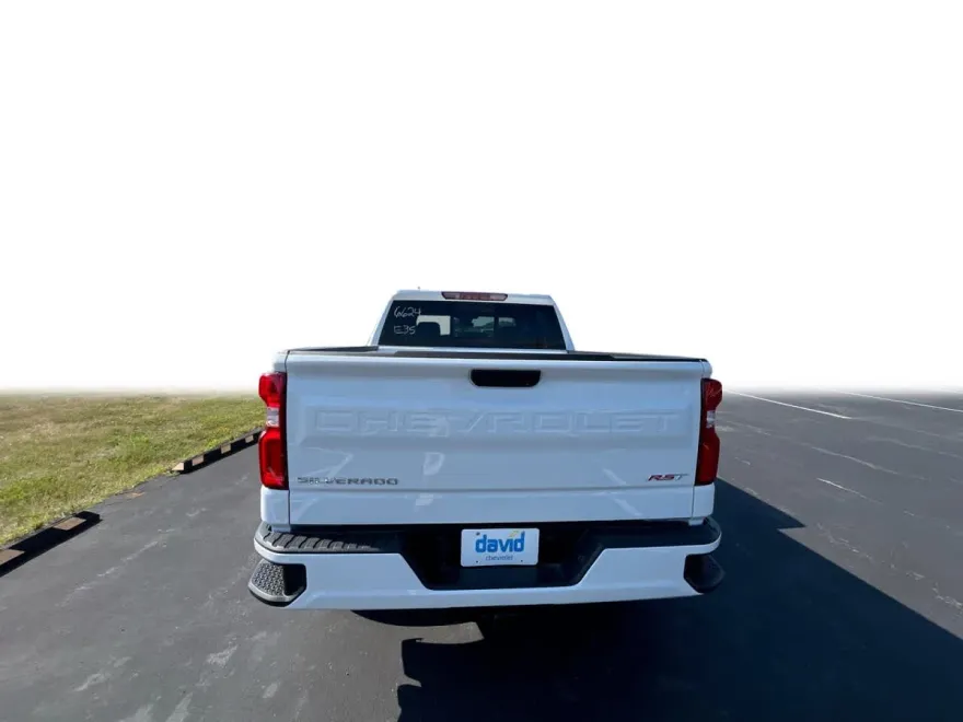 2026 Chevrolet Silverado 1500 RST photo 1