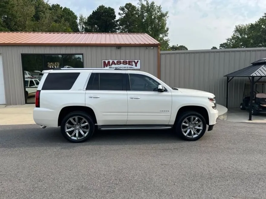 2015 Chevrolet Tahoe LTZ photo 1