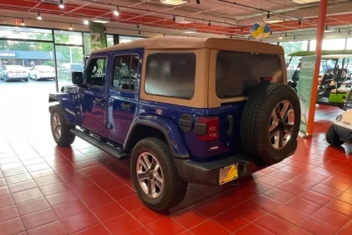 2020 Jeep Wrangler Unlimited Sahara photo 3