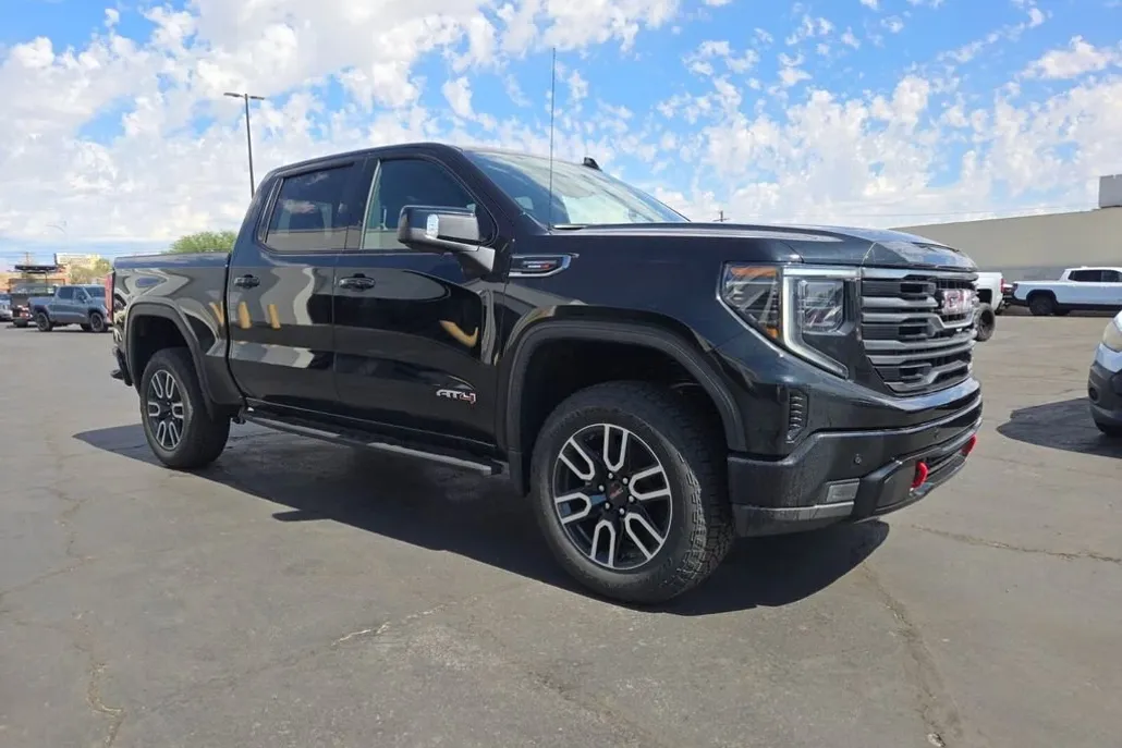 2026 Gmc Sierra 1500 AT4 photo 1