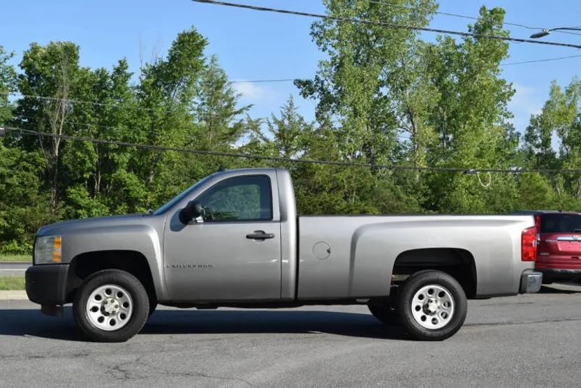 2008 Chevrolet Silverado 1500 Work Truck photo 1