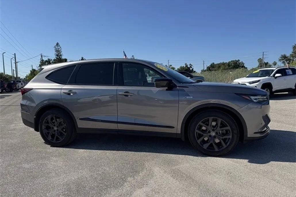 2023 Acura MDX SH-AWD A-Spec photo 1