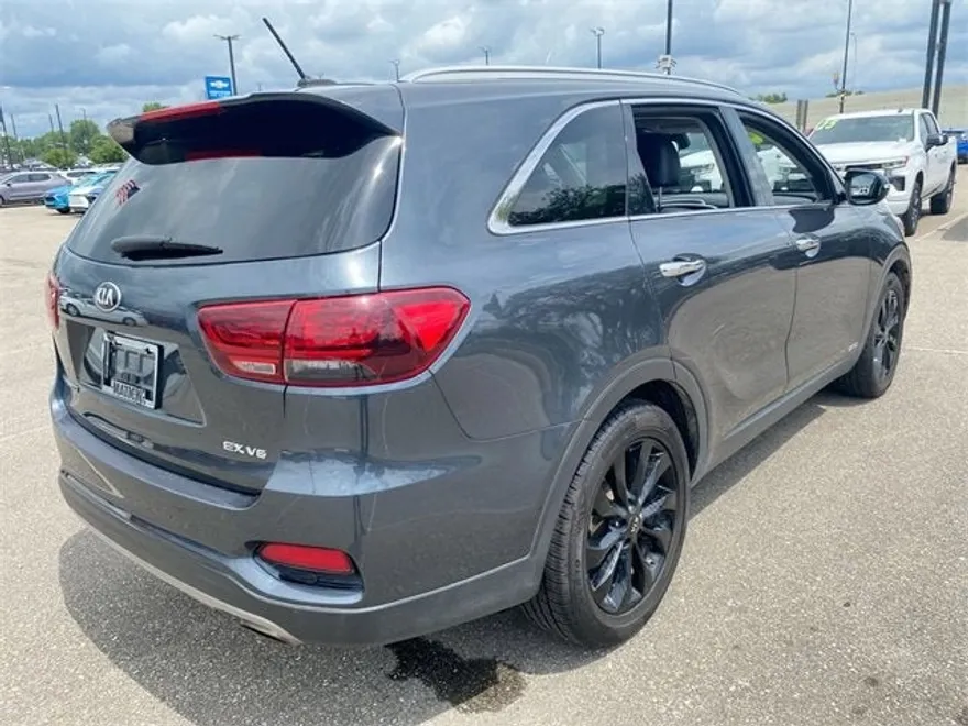 2020 Kia Sorento EX V6 photo 1