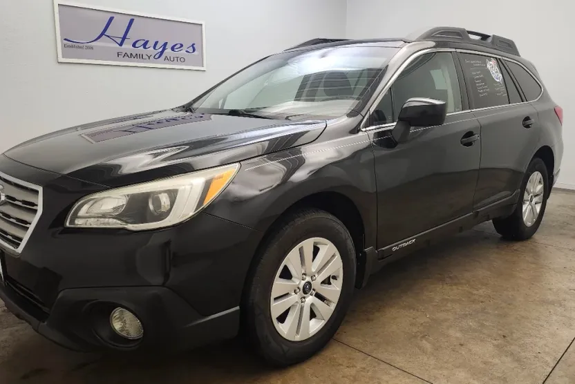 2016 Subaru Outback 2.5i Premium photo 1