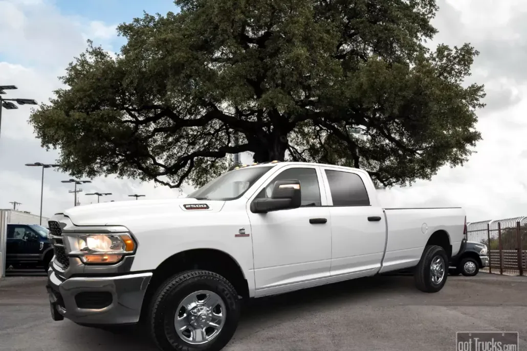 2024 Ram 2500 Tradesman photo 1