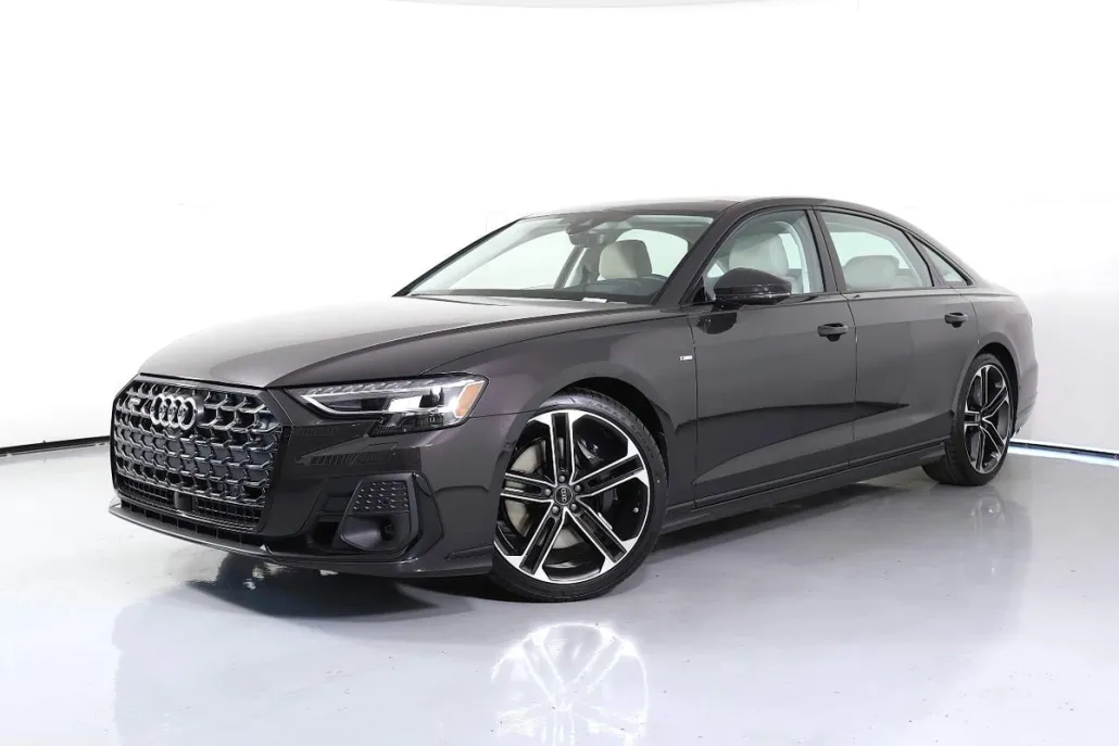 2025 Audi A8 L 55 TFSI photo 1