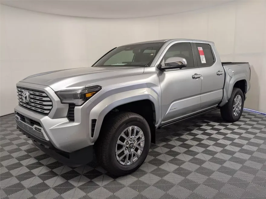 2025 Toyota Tacoma Limited Double Cab photo 1