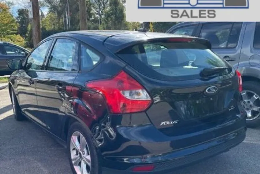 2014 Ford Focus SE photo 1