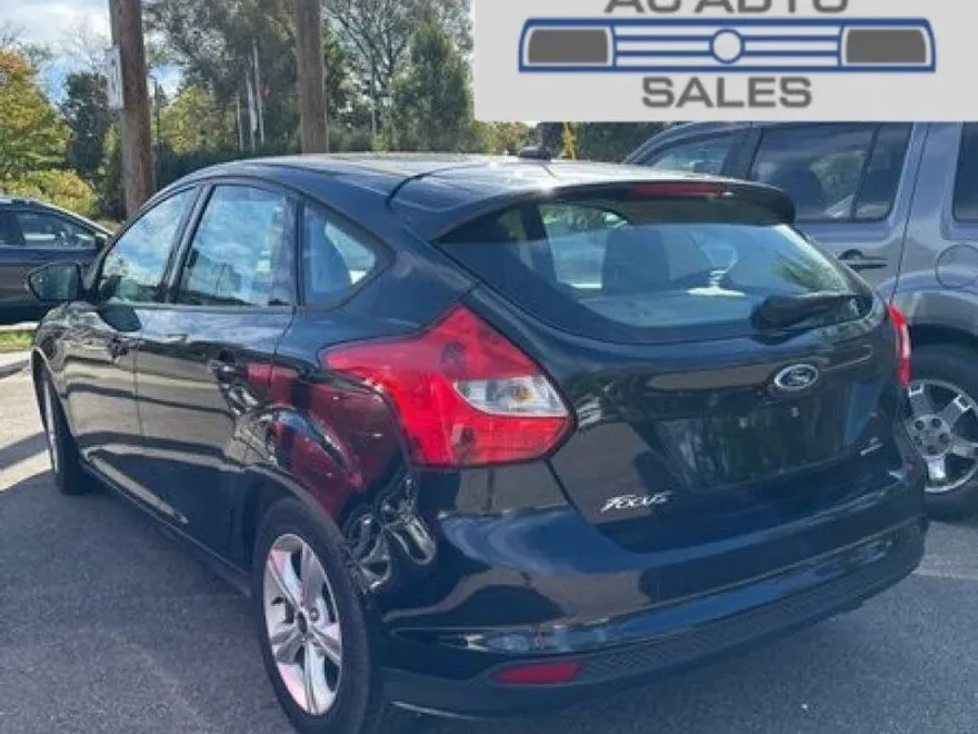 2014 Ford Focus SE photo 1