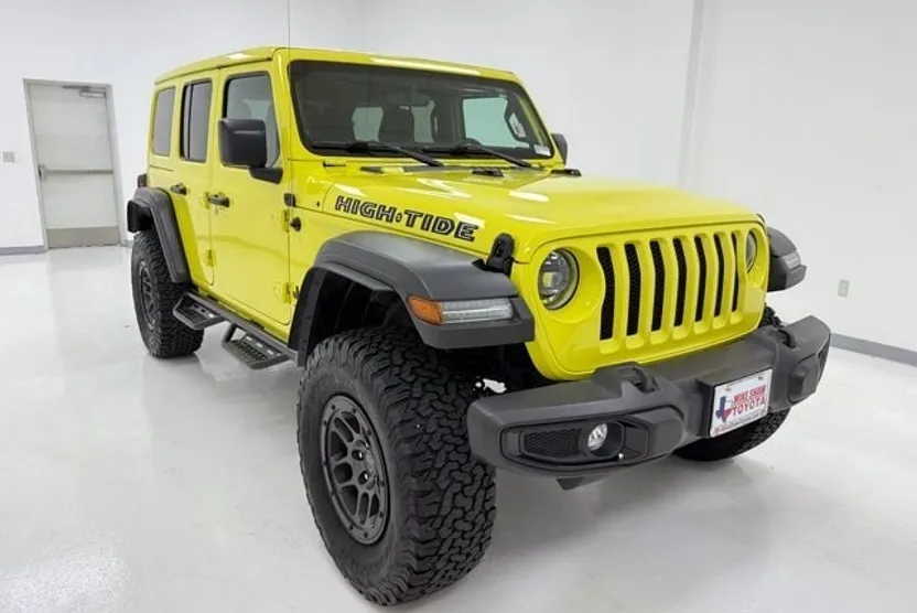 2023 Jeep Wrangler High Tide photo 1