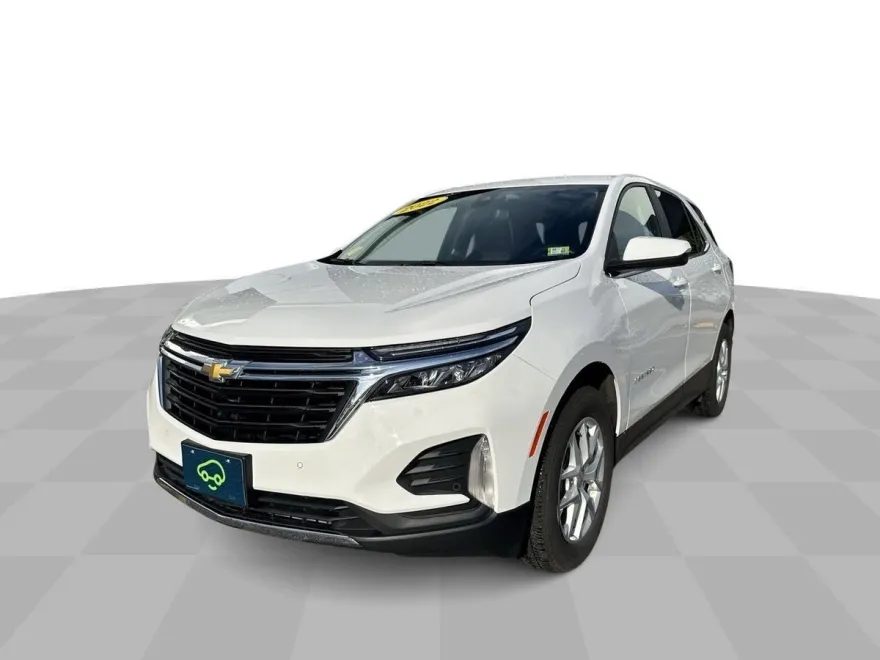 2022 Chevrolet Equinox LT photo 1