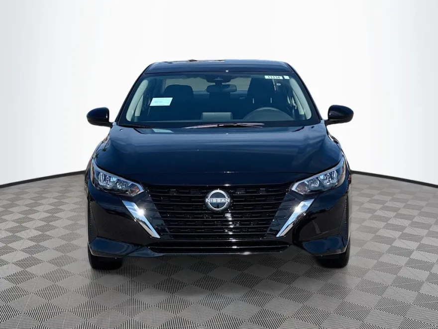 2025 Nissan Sentra SV photo 1