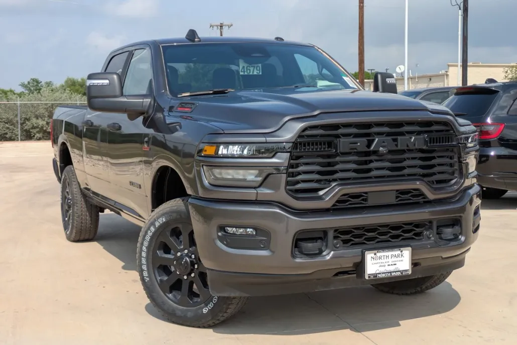 2025 Ram 2500 Big Horn photo 1