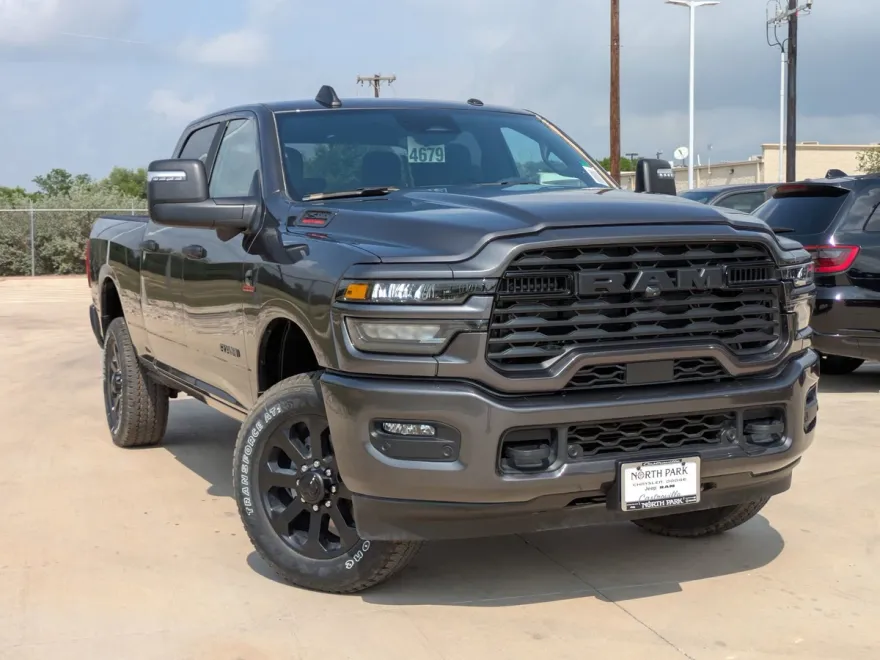 2025 Ram 2500 Big Horn photo 1
