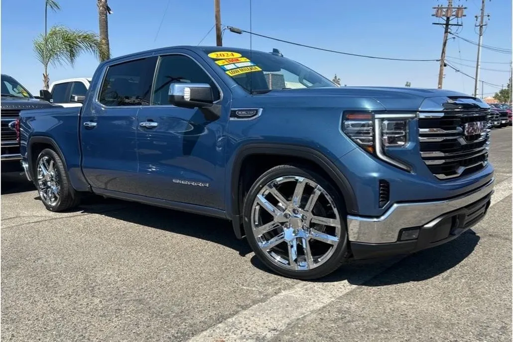 2024 Gmc Sierra 1500 SLT photo 1