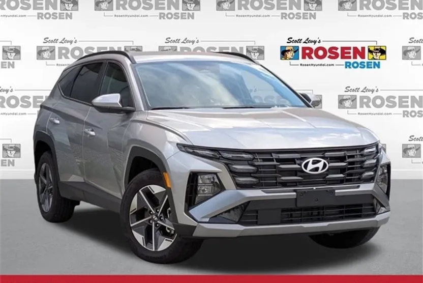 2025 Hyundai Tucson SEL photo 1
