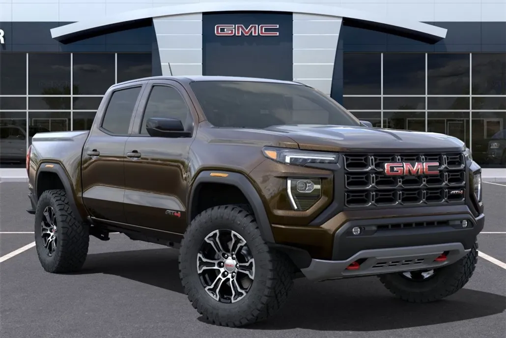 2025 Gmc Canyon AT4 photo 1