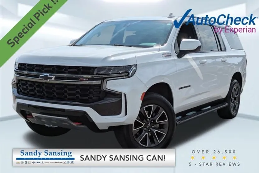 2022 Chevrolet Suburban Z71 photo 1