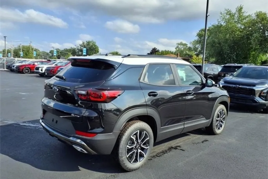 2026 Chevrolet Trailblazer ACTIV photo 1